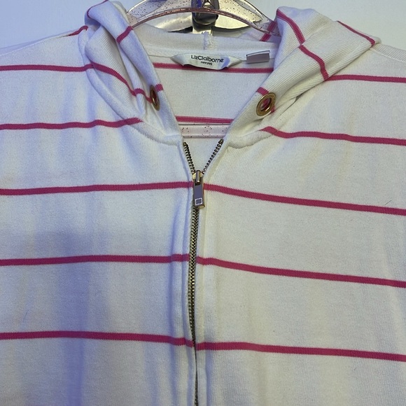 Top - Picture 4 of 8